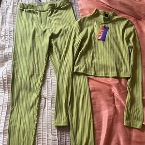 SHEIN like green 2 piece set